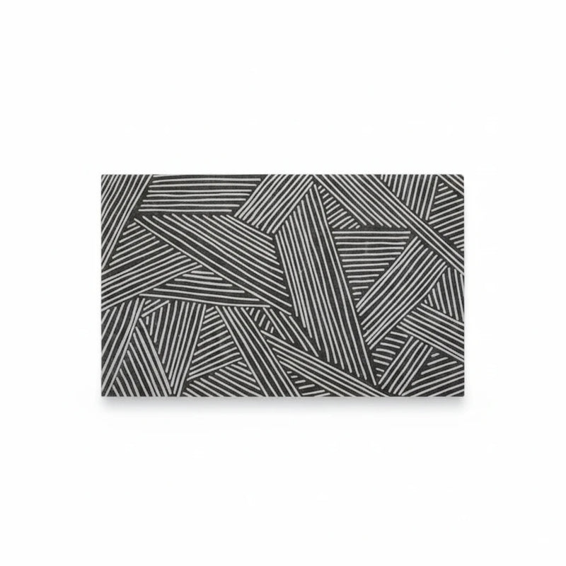 Tapis De Bain 60x90 – Veines Blanches, vue produit sur fond blanc