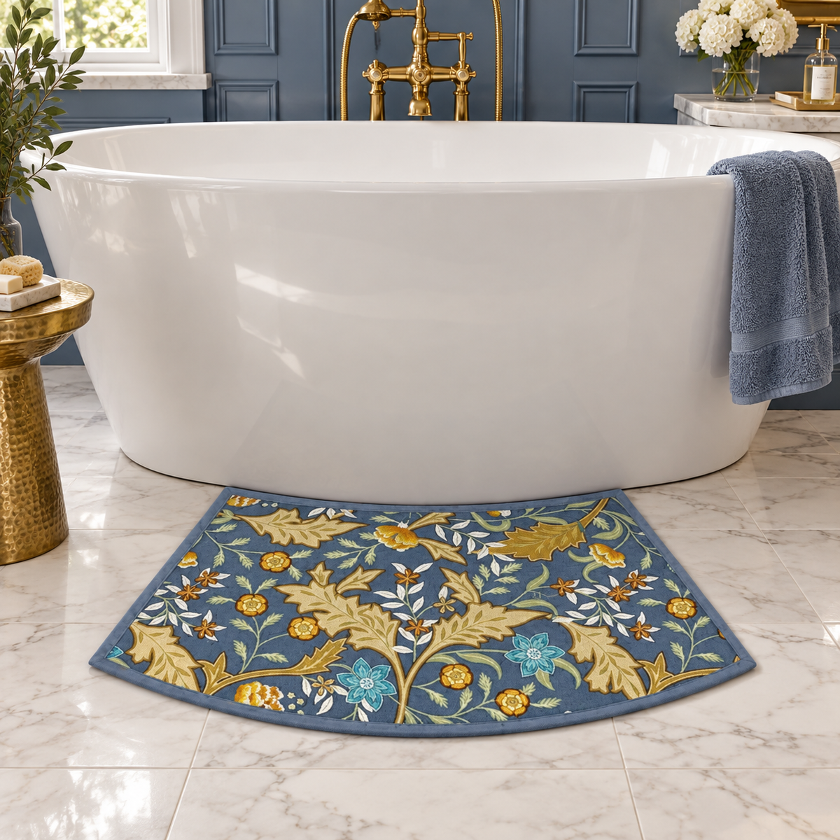 Tapis De Bain Incurvé – Jardin Aquatique / 40cmx100cm, Jardin Aquatique / 40cmx75cm près d’une baignoire